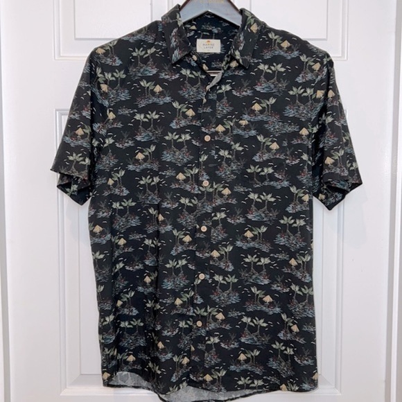 Marine Layer Short Sleeve Camp Shirt Size M/L Black Multi Color NWOT - Picture 3 of 13